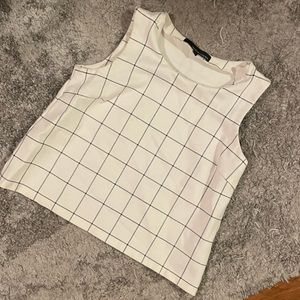 Amanda and Chelse top